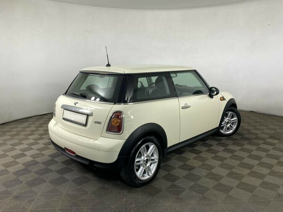 MINI Hatch 1.6 АКПП, 2010, 164 000 км фото 2