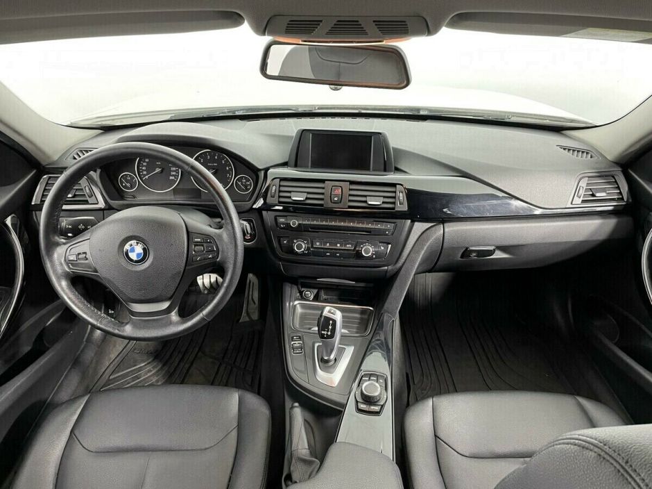 BMW 3 серии 1.6 АКПП, 2013, 131 000 км фото 11