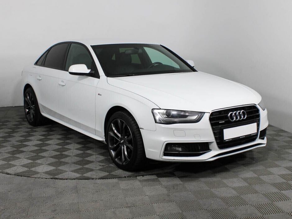 Audi A4 2.0 РКПП, 2011, 148 000 км фото 2