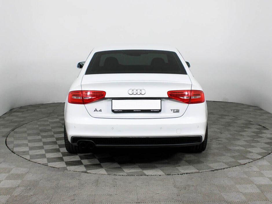 Audi A4 2.0 РКПП, 2011, 148 000 км фото 6