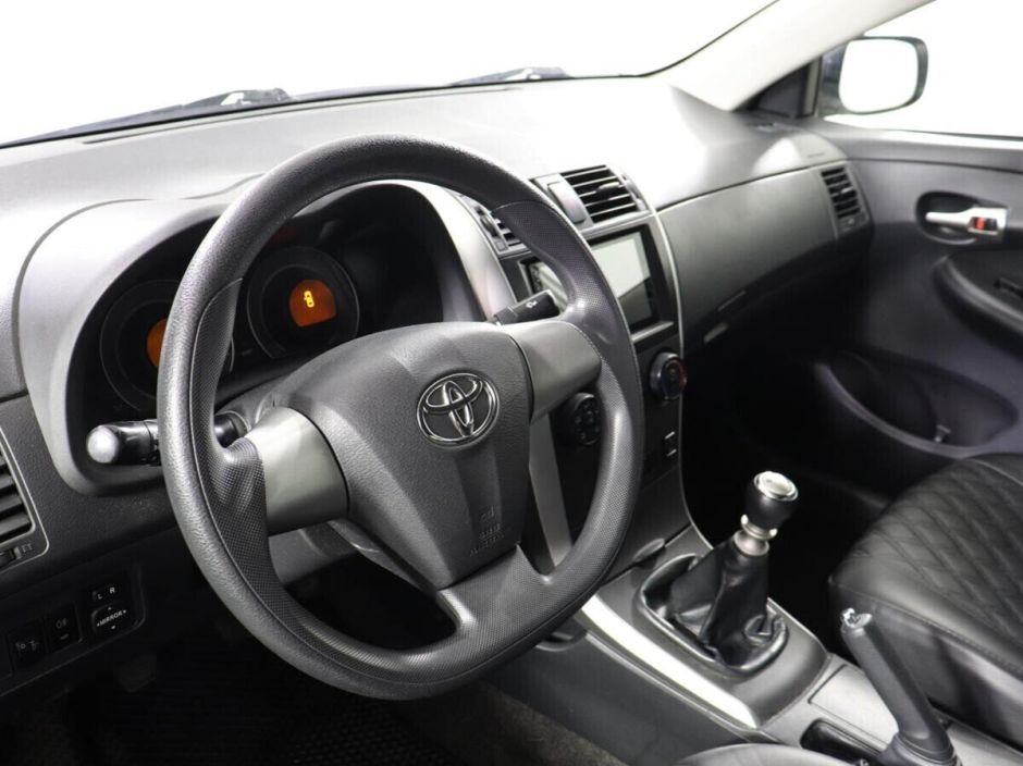 Toyota Corolla 1.3 МКПП, 2012, 131 000 км фото 5