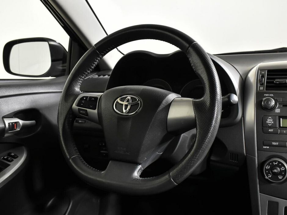 Toyota Corolla 1.6 АКПП, 2012, 141 000 км фото 8