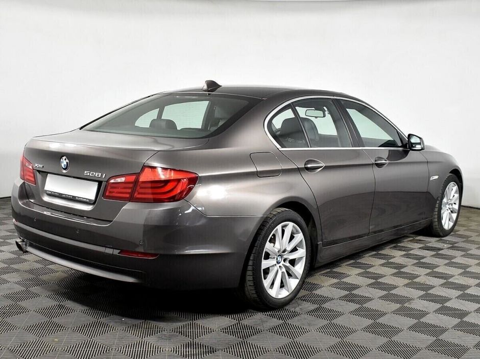 BMW 5 серии 2.0 АКПП, 2012, 137 000 км фото 4