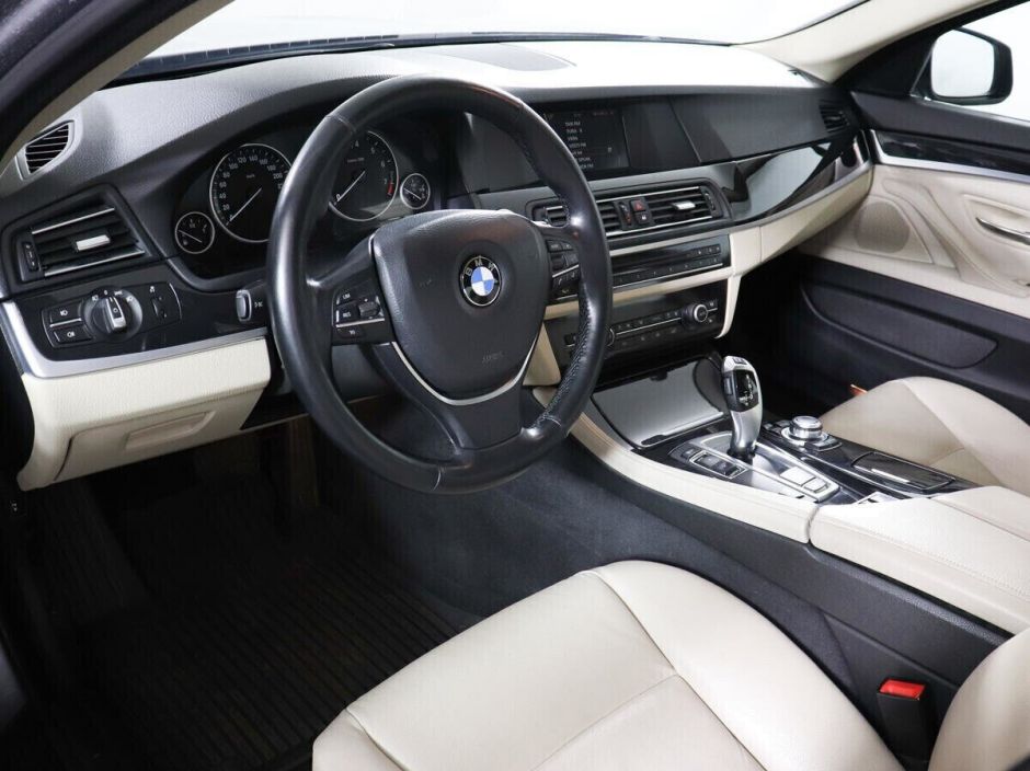BMW 5 серии 2.0 АКПП, 2011, 155 000 км фото 8