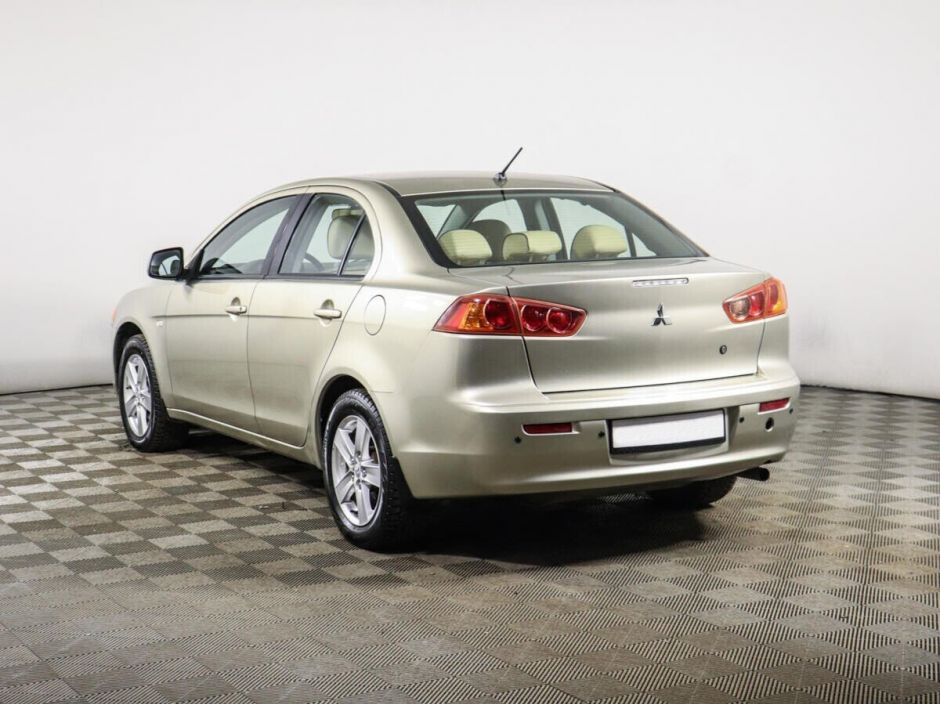 Mitsubishi Lancer 1.8 CVT, 2008, 183 000 км фото 3