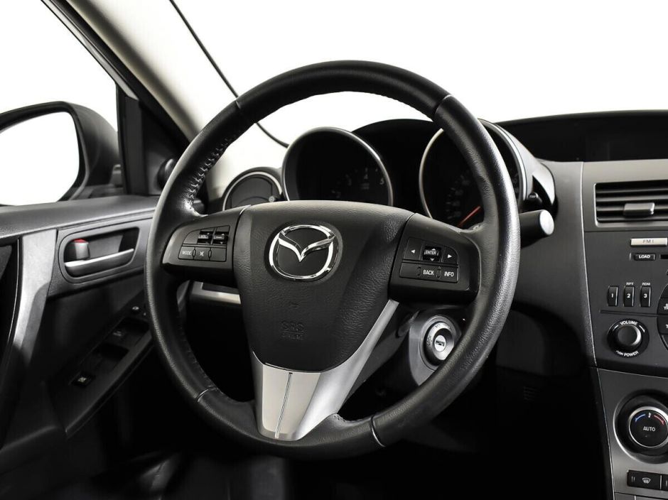 Mazda 3 1.6 АКПП, 2011, 155 000 км фото 8