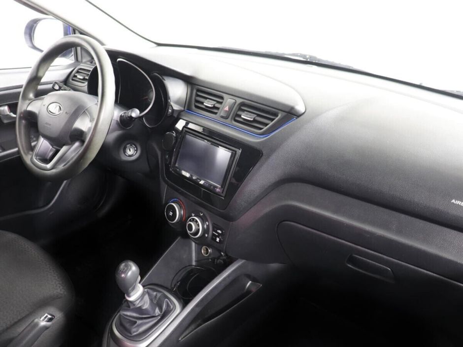 Kia Rio 1.4 МКПП, 2014, 114 000 км фото 8