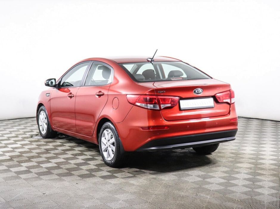 Kia Rio 1.6 АКПП, 2017, 81 000 км фото 3