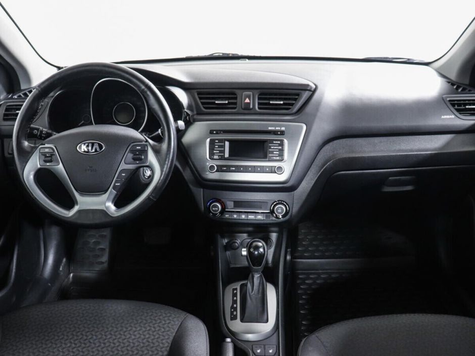 Kia Rio 1.6 АКПП, 2017, 81 000 км фото 7