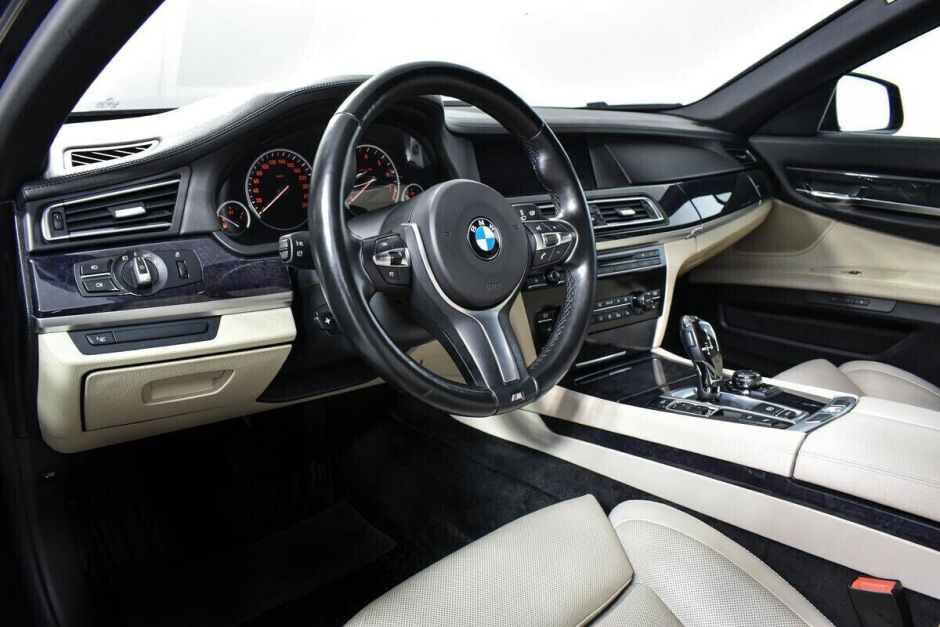 BMW 7 серии 4.4 АКПП, 2010, 162 000 км фото 10