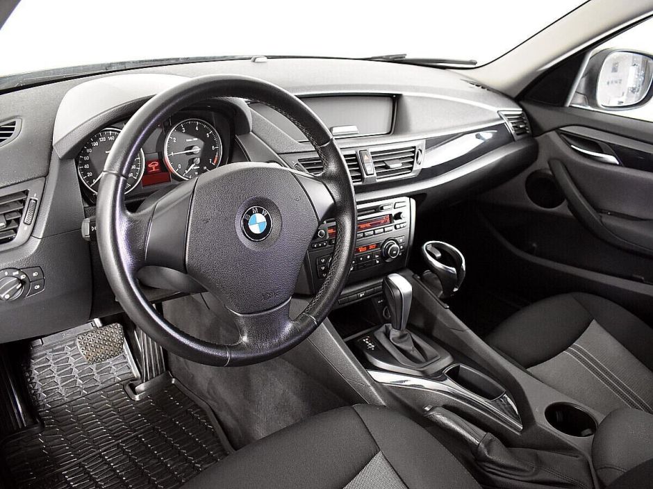 BMW X1 2.0 АКПП, 2011, 157 000 км фото 7