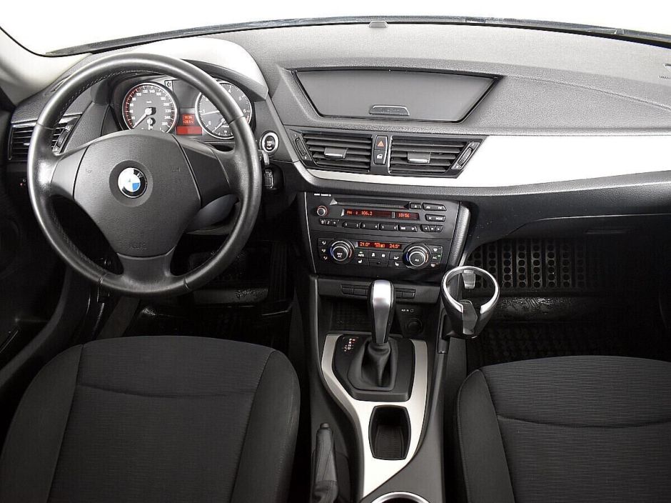 BMW X1 2.0 АКПП, 2012, 135 000 км фото 8