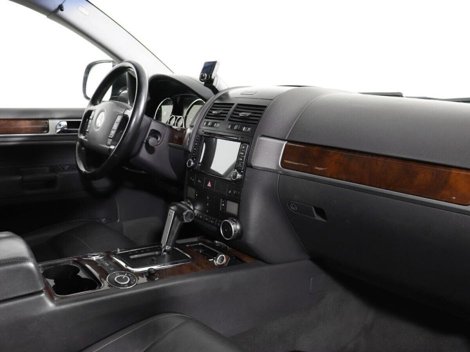 Volkswagen Touareg 3.0 АКПП, 2007, 191 000 км фото 6