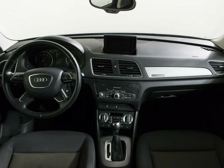 Audi Q3 2.0 РКПП, 2011, 148 000 км фото 9