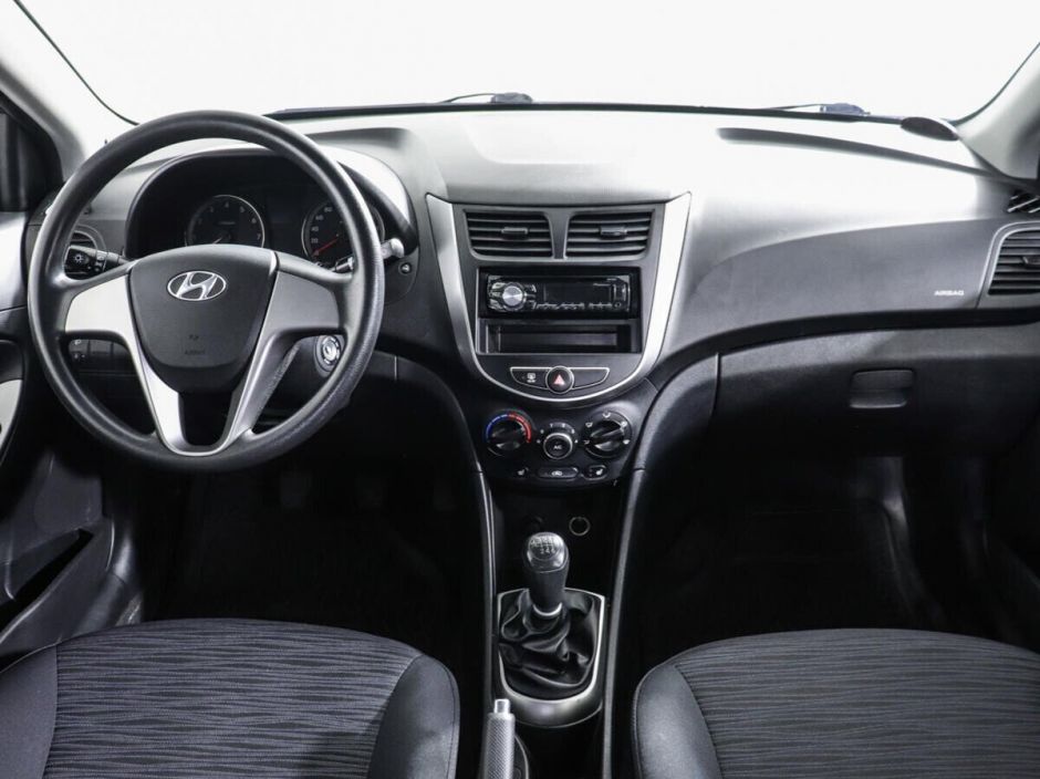 Hyundai Solaris 1.6 МКПП, 2014, 119 000 км фото 6