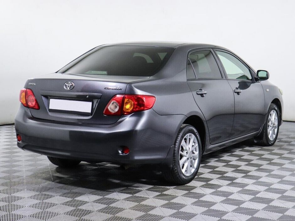 Toyota Corolla 1.6 РКПП, 2006, 208 000 км фото 2