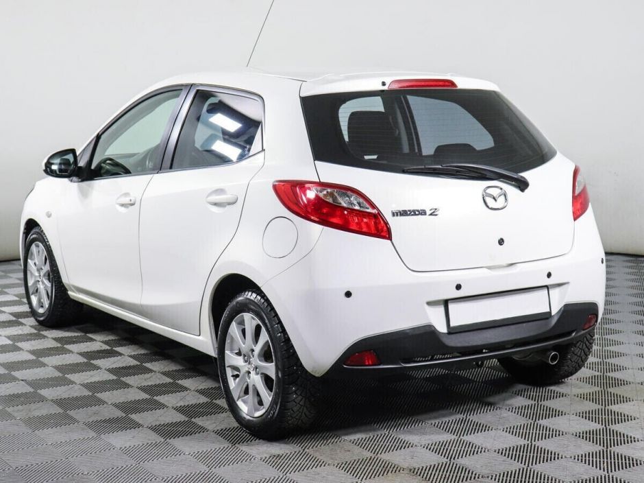 Mazda 2 1.5 АКПП, 2009, 173 000 км фото 4