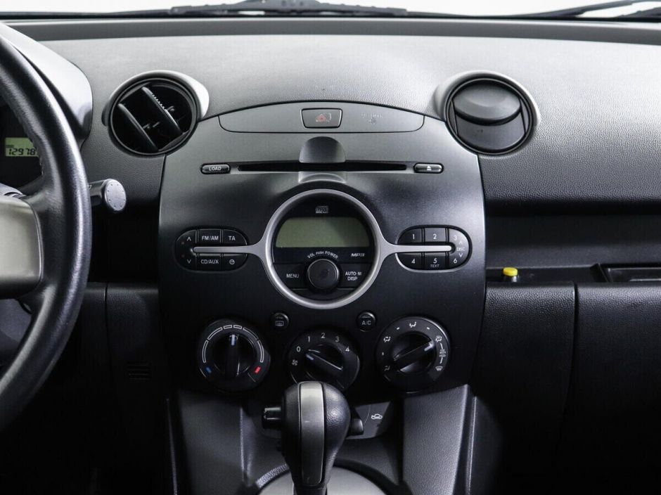 Mazda 2 1.5 АКПП, 2009, 173 000 км фото 8