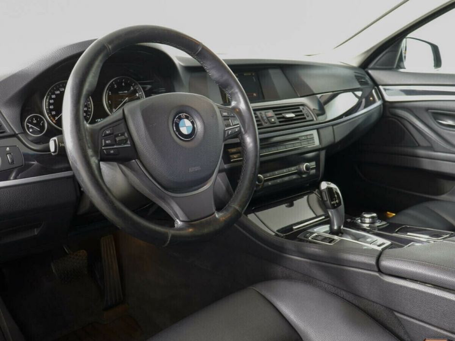 BMW 5 серии 2.0 АКПП, 2011, 148 000 км фото 8