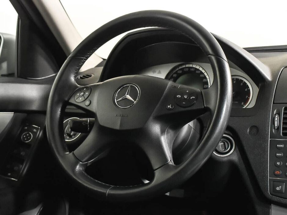 Mercedes-Benz C-Класс 1.8 МКПП, 2008, 190 000 км фото 6