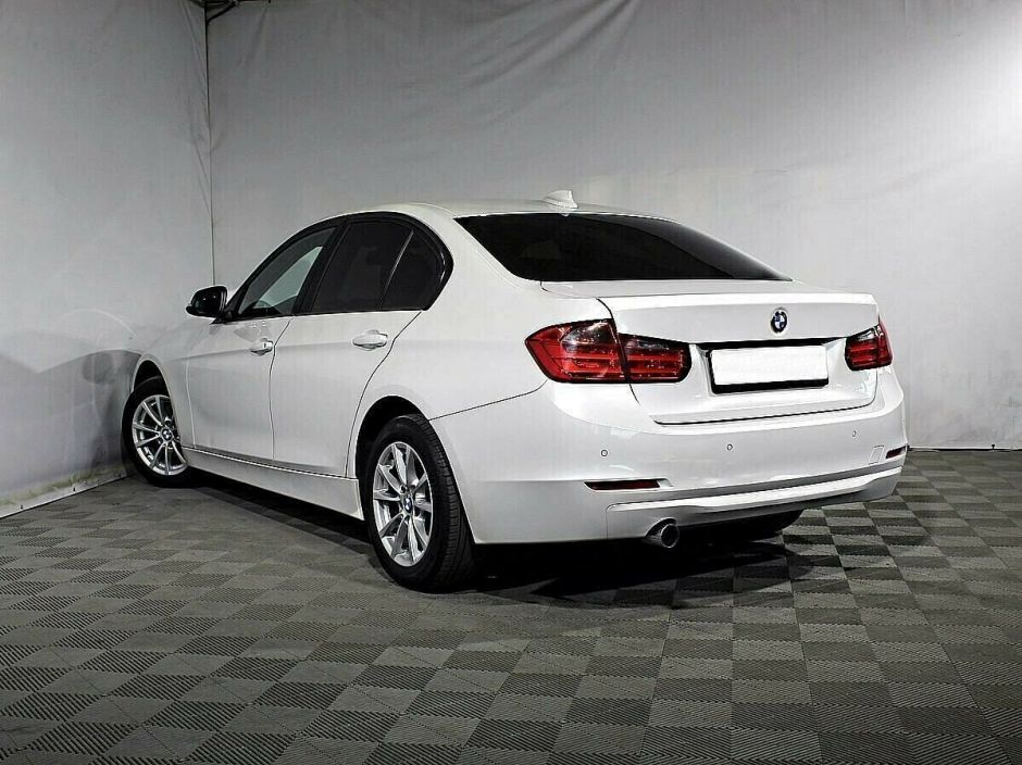 BMW 3 серии 2.0 АКПП, 2013, 121 000 км фото 2