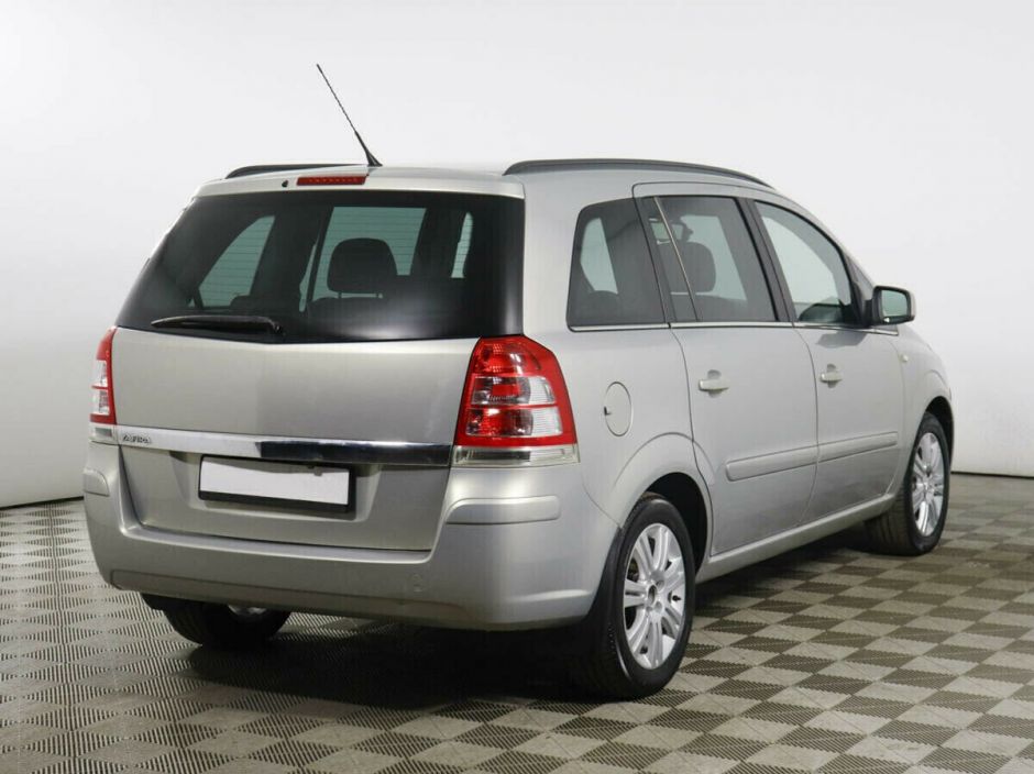 Opel Zafira 1.8 РКПП, 2011, 156 000 км фото 4