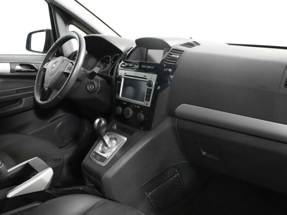 Opel Zafira 1.8 РКПП, 2011, 156 000 км фото 7