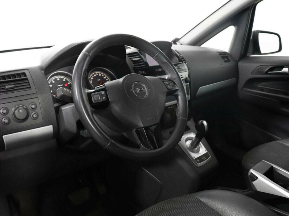 Opel Zafira 1.8 РКПП, 2011, 156 000 км фото 8