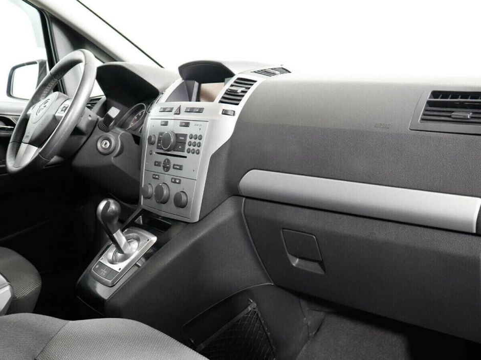 Opel Zafira 1.8 РКПП, 2010, 168 000 км фото 7