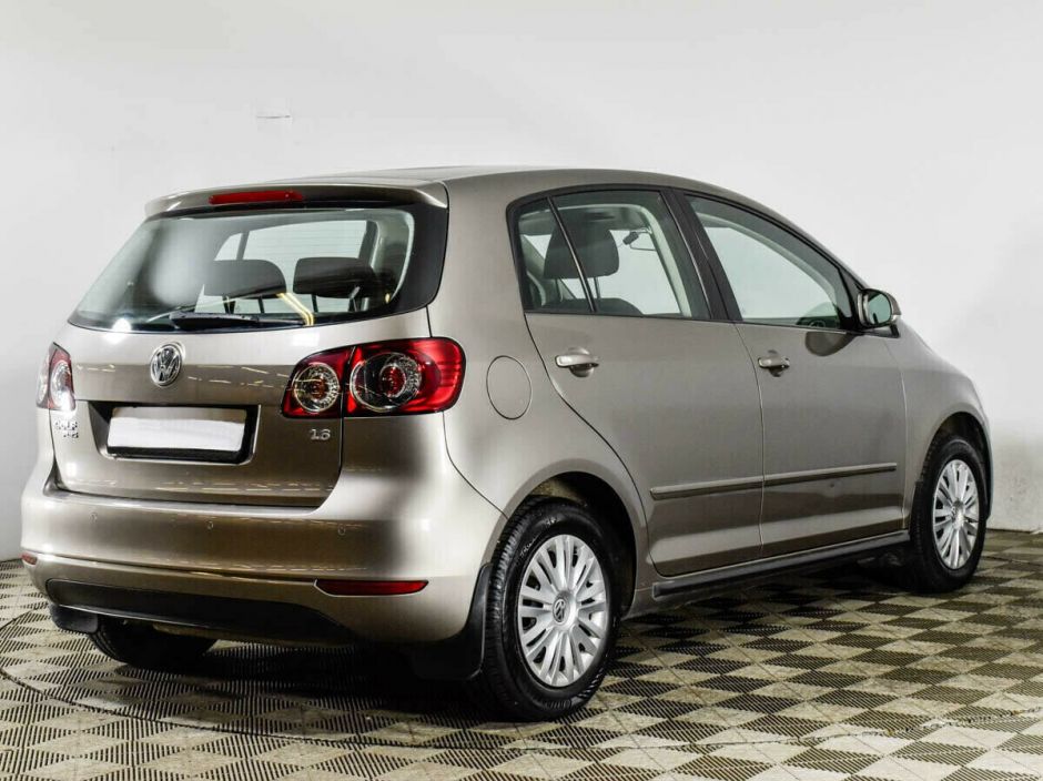 Volkswagen Golf Plus 1.6 МКПП, 2011, 149 000 км фото 3