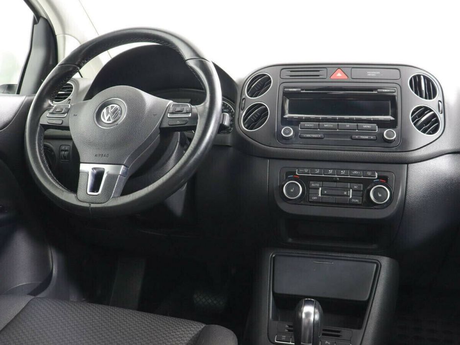 Volkswagen Golf Plus 1.6 РКПП, 2012, 144 000 км фото 6