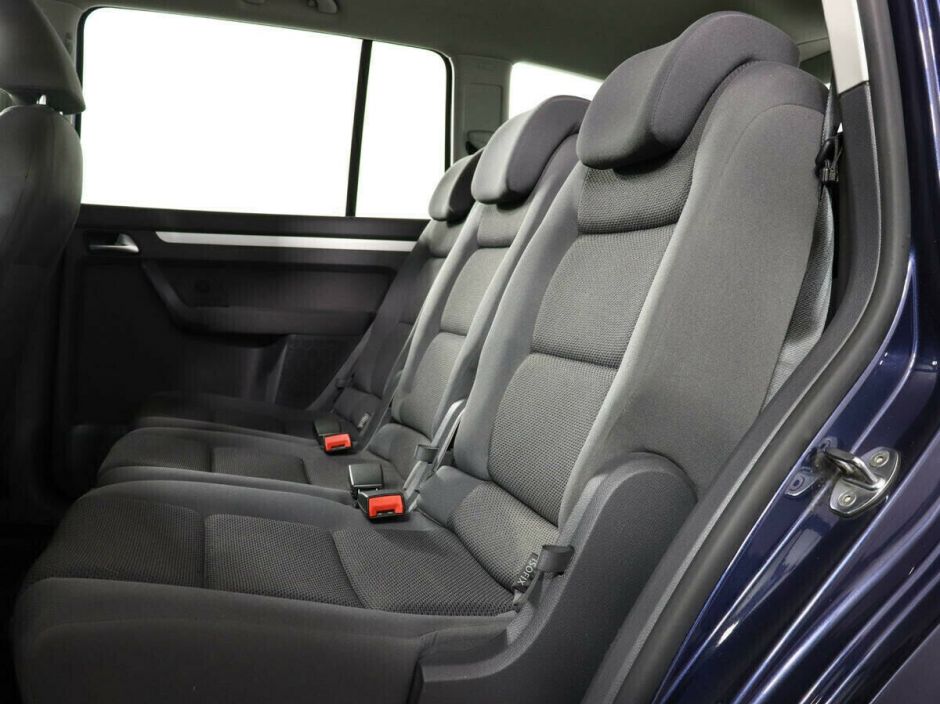 Volkswagen Touran 1.2 МКПП, 2011, 148 000 км фото 9