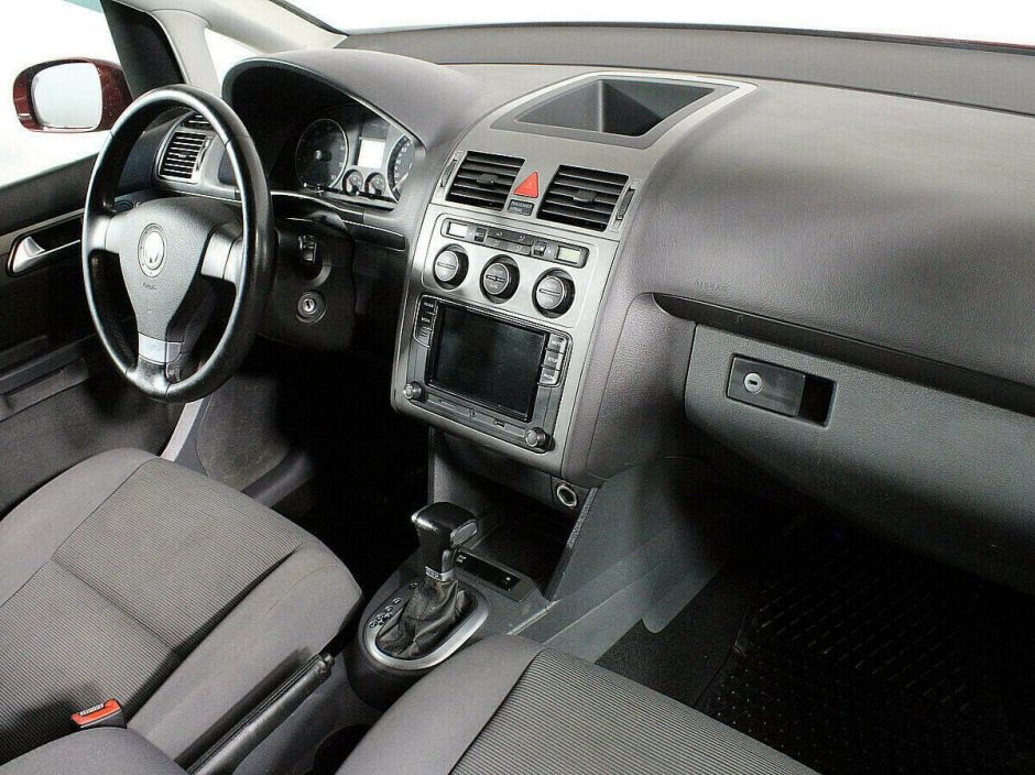 Volkswagen Touran 1.4 РКПП, 2007, 197 000 км фото 5