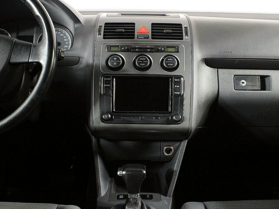 Volkswagen Touran 1.4 РКПП, 2007, 197 000 км фото 9