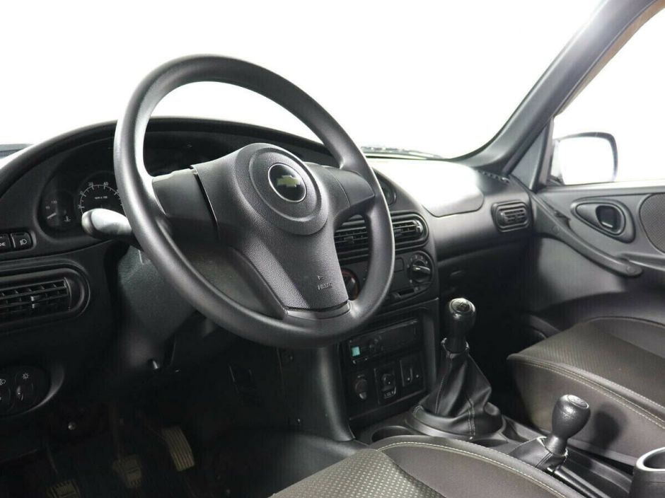 Chevrolet Niva 1.7 МКПП, 2015, 107 000 км фото 8