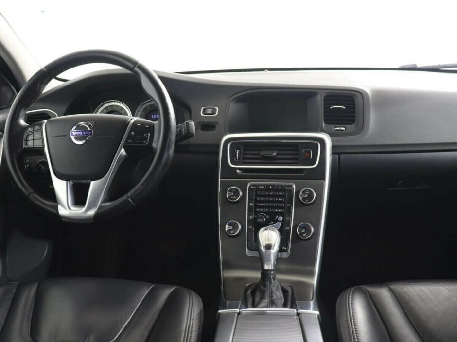 Volvo S60 1.6 РКПП, 2012, 132 000 км фото 6