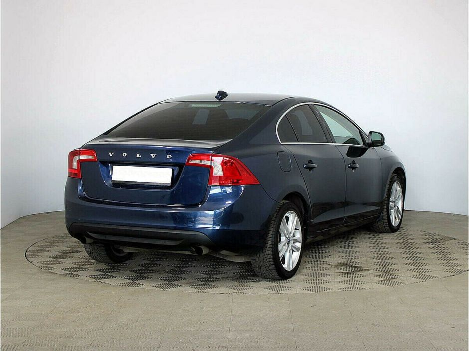 Volvo S60 1.6 РКПП, 2013, 121 000 км фото 4