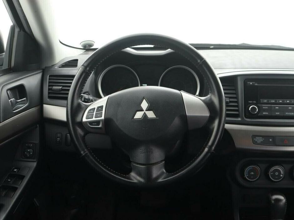Mitsubishi Lancer 1.6 АКПП, 2013, 130 000 км фото 5