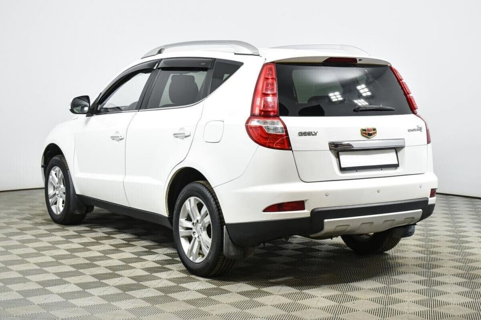 Geely Emgrand X7 1.8 МКПП, 2016, 90 000 км фото 4