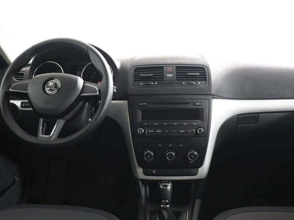 Skoda Yeti 1.2 РКПП, 2013, 133 000 км фото 8