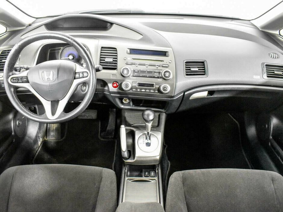 Honda Civic 1.8 АКПП, 2008, 179 000 км фото 5