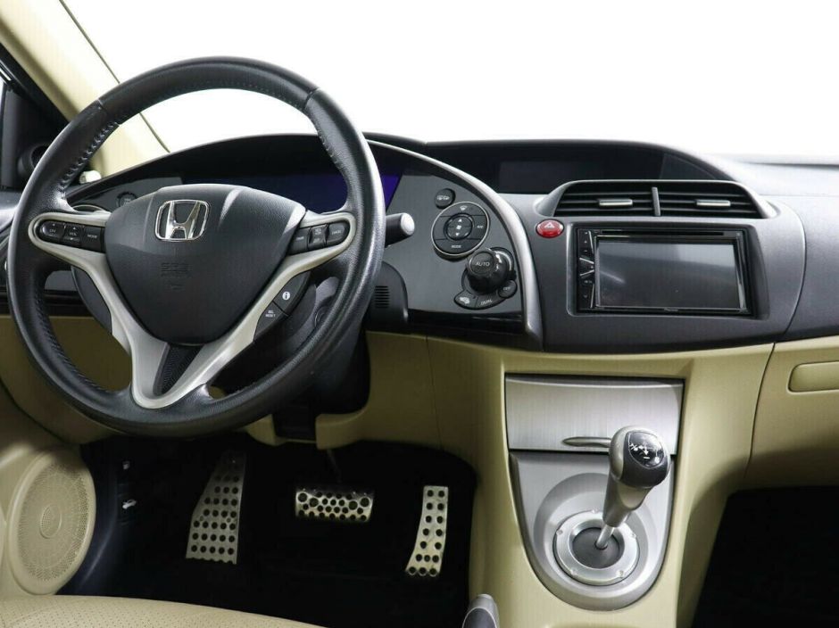 Honda Civic 1.8 РКПП, 2008, 179 000 км фото 9