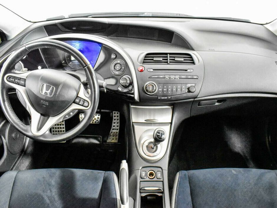 Honda Civic 1.8 РКПП, 2008, 192 000 км фото 5