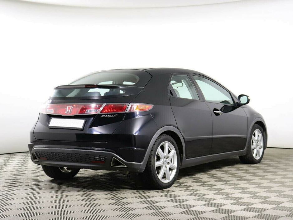 Honda Civic 1.8 РКПП, 2008, 183 000 км фото 4