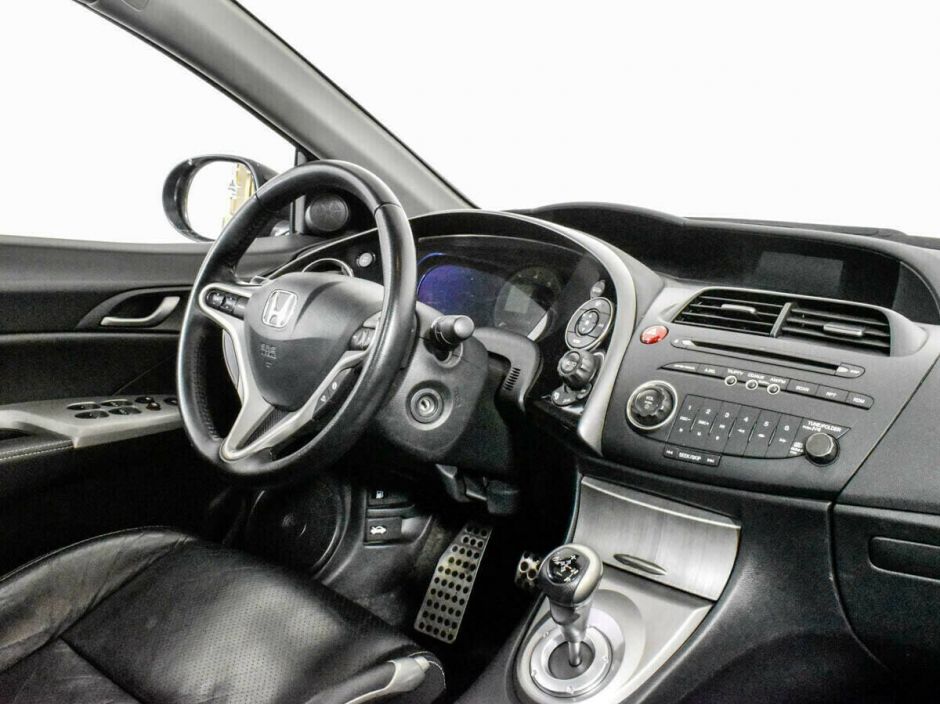 Honda Civic 1.8 РКПП, 2008, 180 000 км фото 6