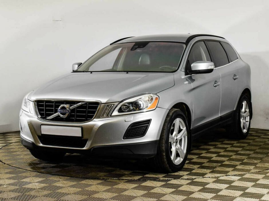 Volvo XC60 2.4 АКПП, 2012, 135 000 км фото 1