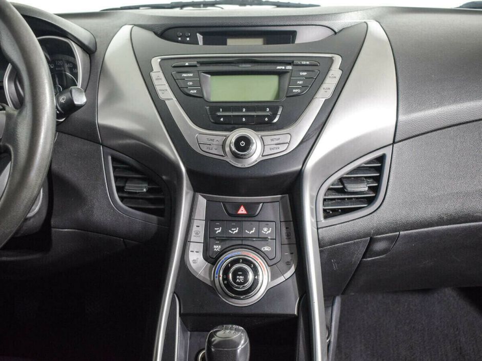 Hyundai Elantra 1.6 МКПП, 2014, 114 000 км фото 7