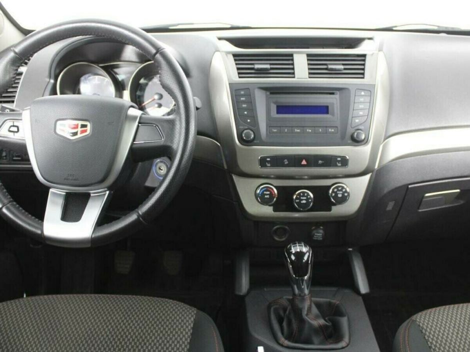 Geely Emgrand X7 1.8 МКПП, 2016, 86 000 км фото 5
