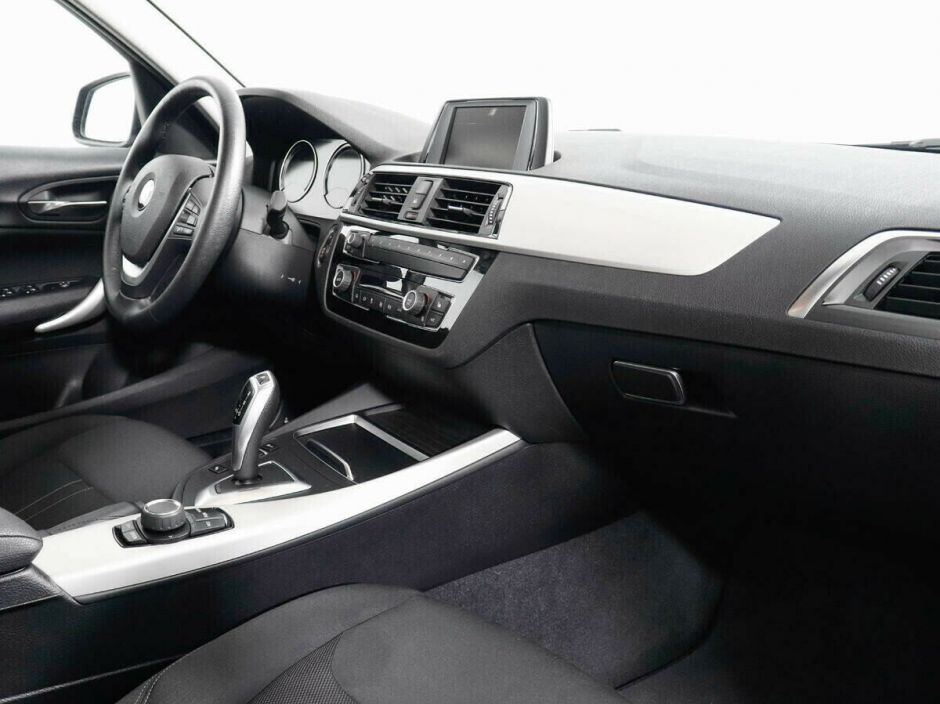 BMW 1 серии 1.6 АКПП, 2015, 107 000 км фото 9