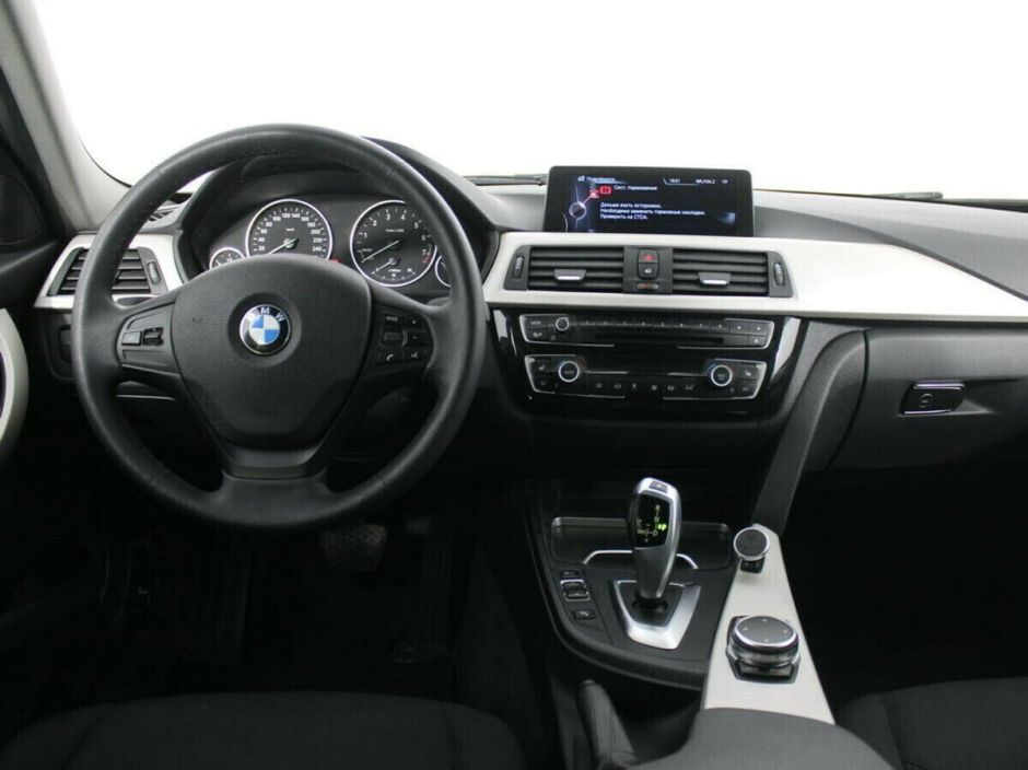 BMW 3 серии 1.6 АКПП, 2012, 133 000 км фото 9